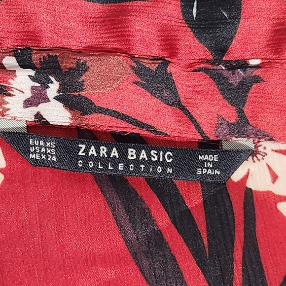 Zara Basics Red with Floral Print Long Sleeve Button Front Top Sz XS - Picture 4 of 7